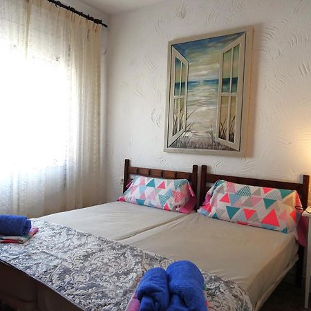 Villa At Seafront With Private Garden-655 데니아 외부 사진